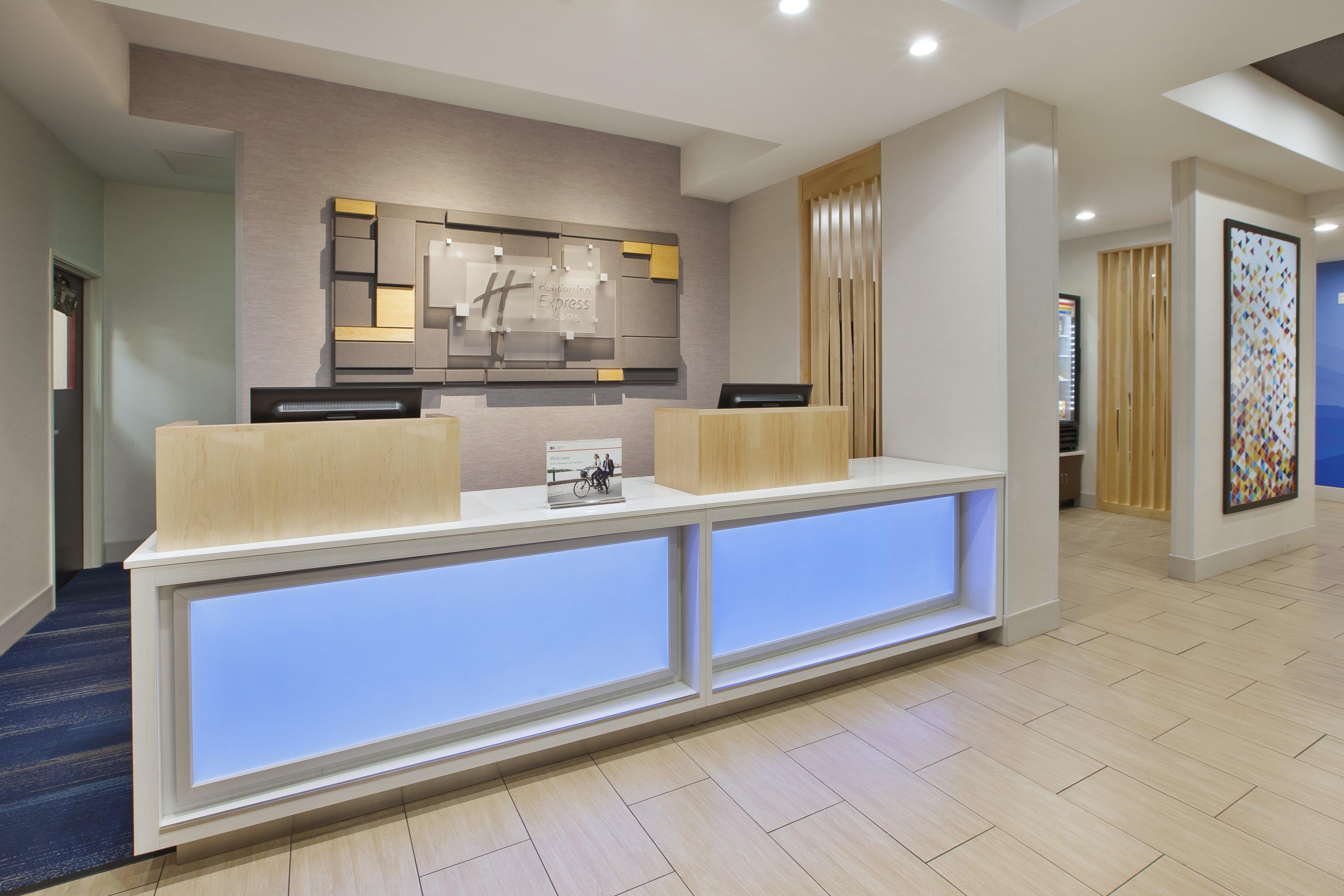 Holiday Inn Express Niles By Ihg Exteriér fotografie